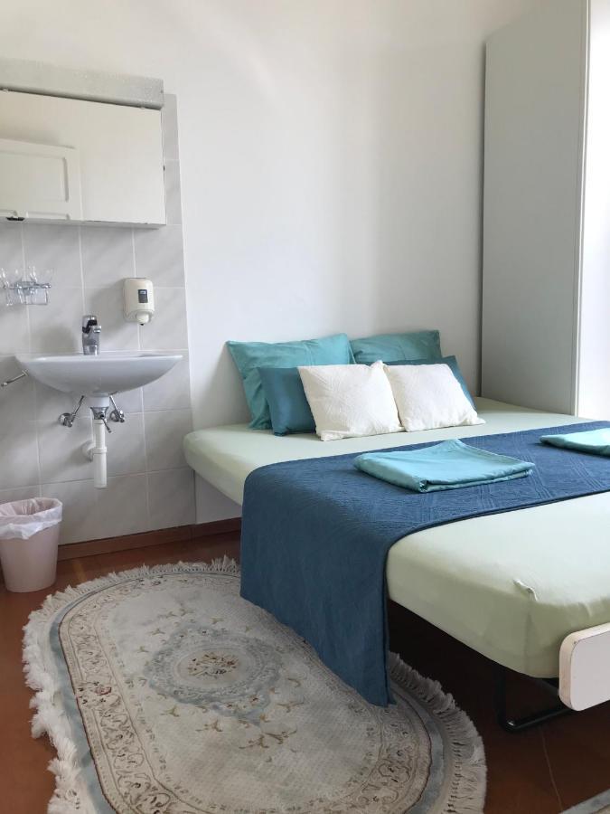 Pensione Solaria Локарно Экстерьер фото